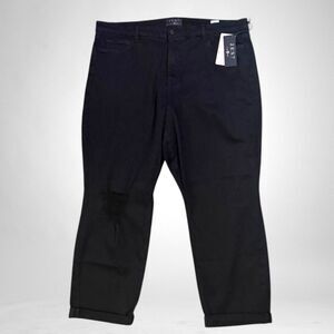 7 FOR ALL MANKIND Jen7 Women's Destructed Boyfriend Black Jeans NWT Size 20W